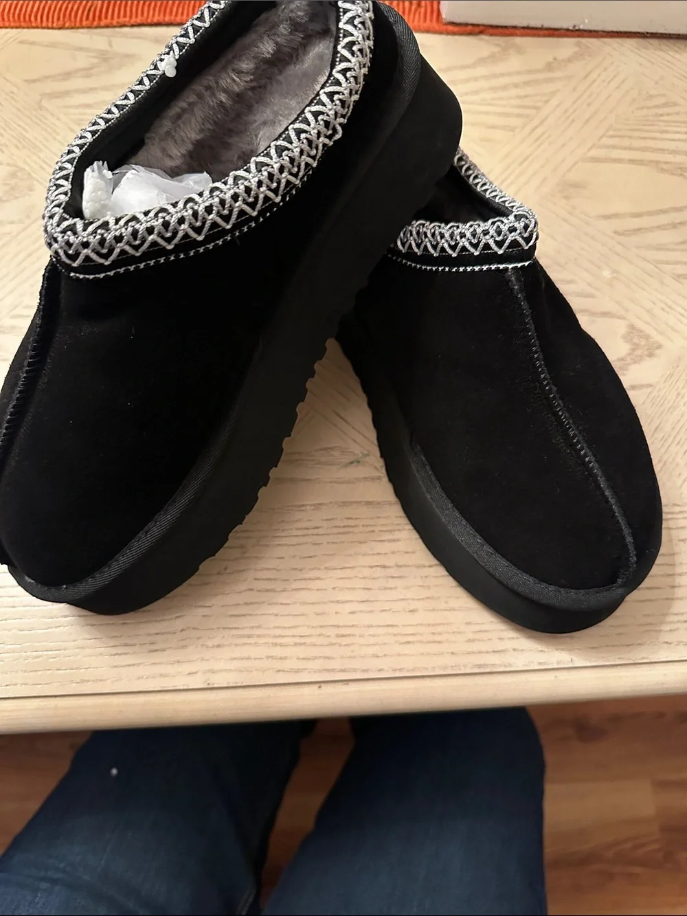 Black Slip-On Moccasin Slippers with White Trim - Picture 5 of 5